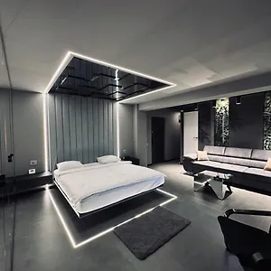 The Hatz - Near National Arena, Decebal, Unirii - Rh Living Apartment